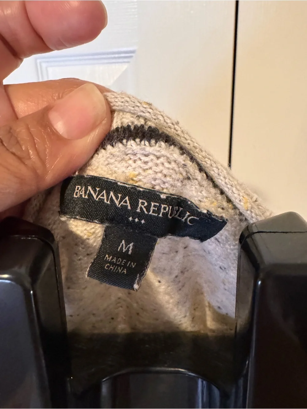 Banana Republic Men's Speckled Cream Crewneck Sweater